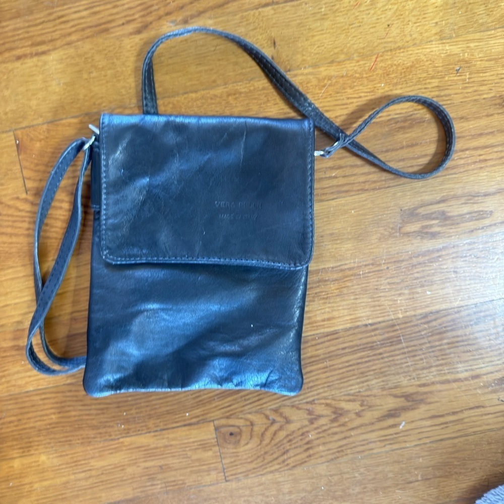 VERA PELLE ladies black leather Crossbody excellent condition made in Italy